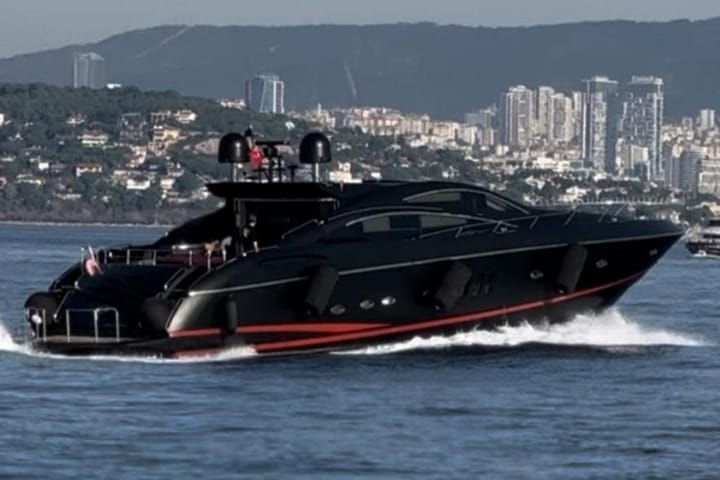 Motor Yacht Sunseeker Predator 82 (2023) for Charter - Bodrum | #18956 - 2