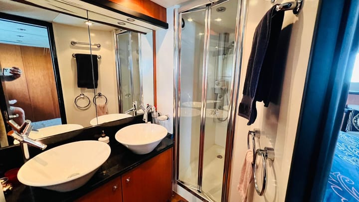 Motor Yacht Sunseeker Predator 82 (2023) for Charter - Bodrum | #18956 - 22