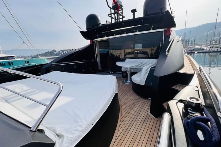 Motor Yacht Sunseeker Predator 82 (2023) for Charter - Bodrum | #18956 - 9