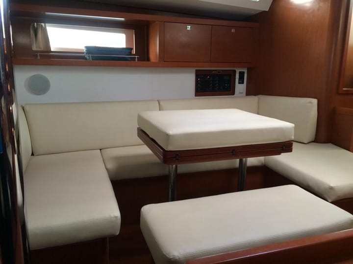 Paraty 13.85 m For Charter Voilier - #18978 - 10