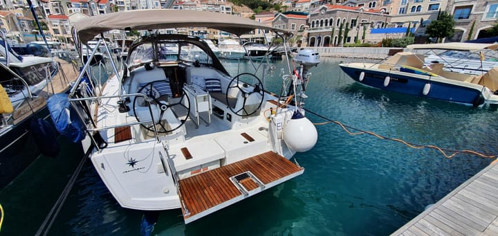 Voilier Jeanneau Sun Odyssey 349 (2016) pour Charter - Tivat | #19045 - 7