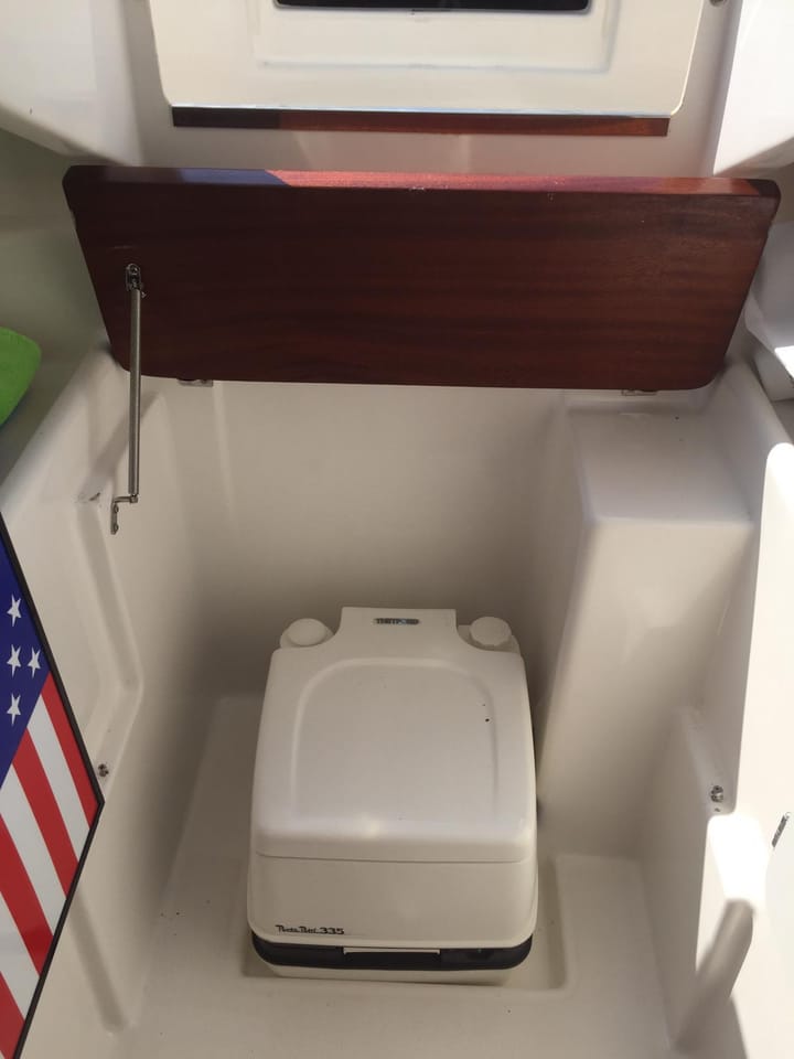  Lancha motora White Shark  285 (2005) para Charter - La Spezia | #1914 - 6