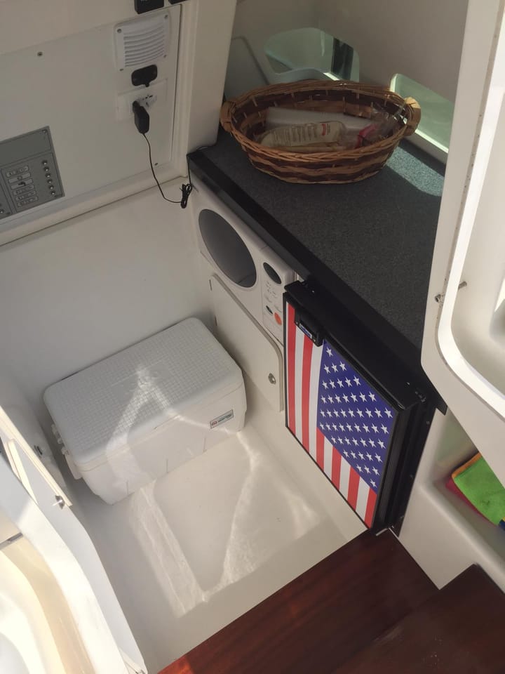  Lancha motora White Shark  285 (2005) para Charter - La Spezia | #1914 - 10