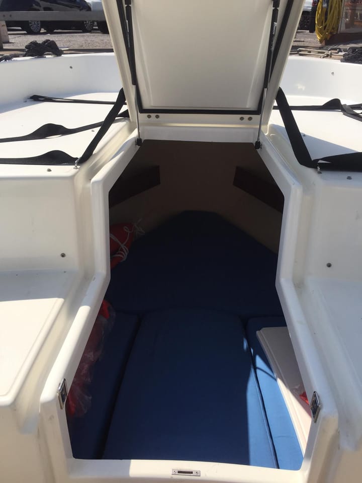  Lancha motora White Shark  285 (2005) para Charter - La Spezia | #1914 - 7