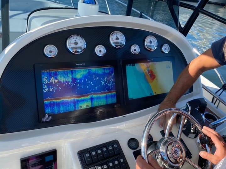  Lancha motora White Shark  285 (2005) para Charter - La Spezia | #1914 - 25