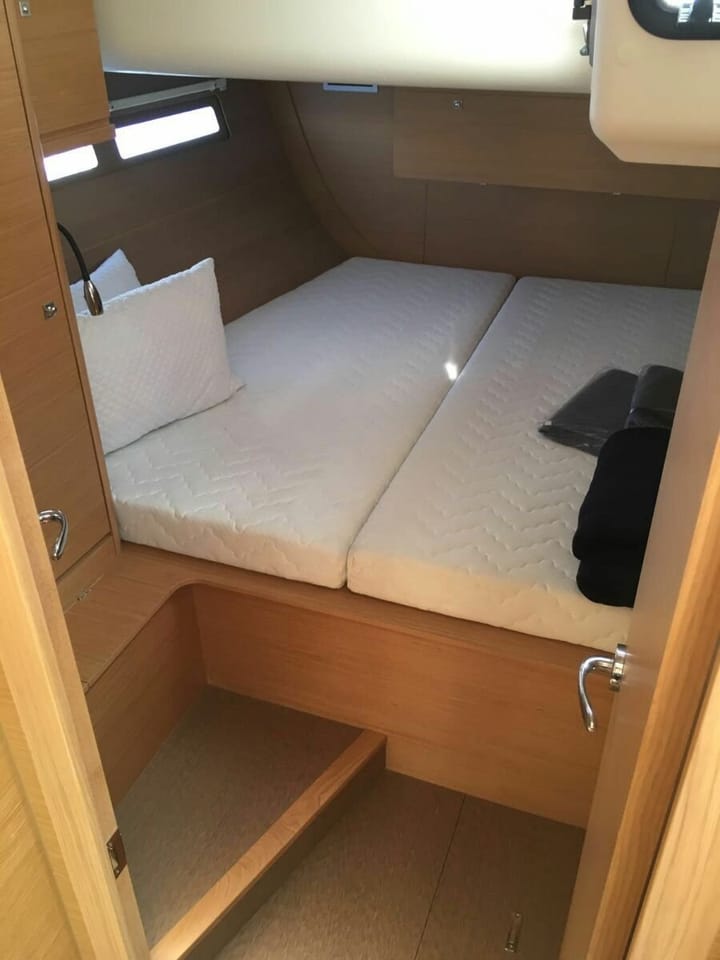  Velero Dufour  560 Grand Large (2017) para Charter - Furnari | #19148 - 14