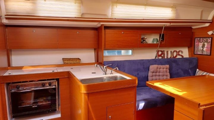  Velero Dufour  335 Grand Large (2012) para Charter - Bormes-les-Mimosas | #19241 - 9