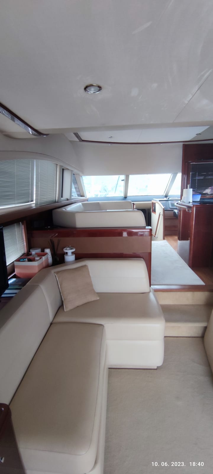 Podstrana 19.3 m For Charter Yacht à moteur - #19364 - 6