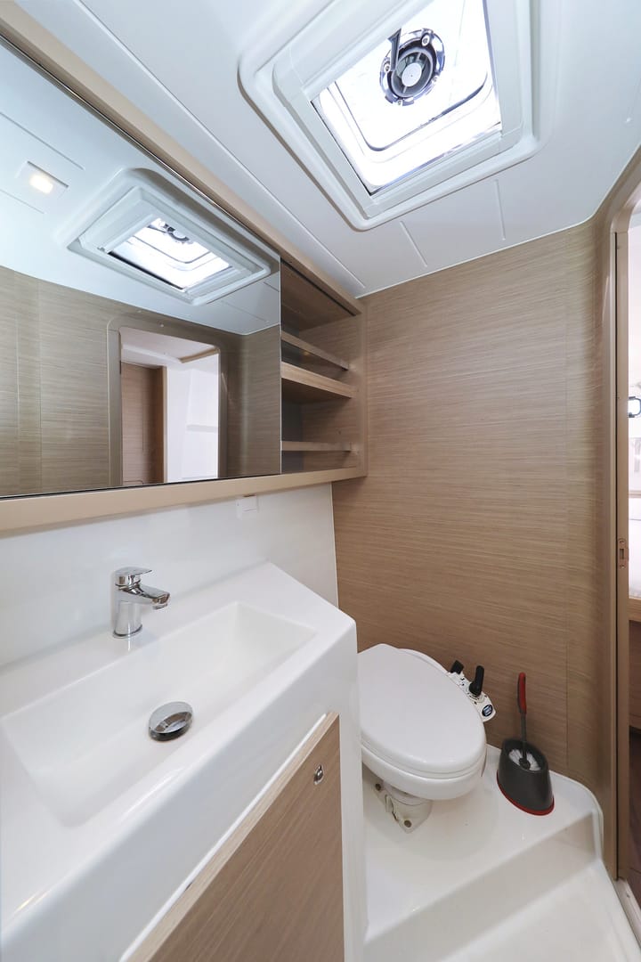  Catamarano Lagoon  42 (2023) per Noleggio, overcloccabile Sukošan | #19388 - 99