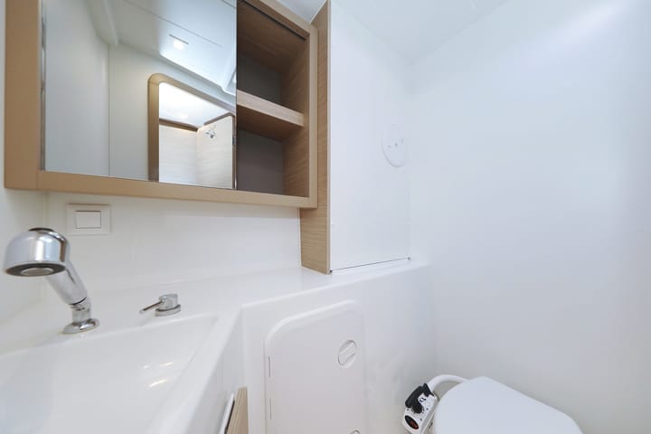  Catamarano Lagoon  42 (2023) per Noleggio, overcloccabile Sukošan | #19388 - 64