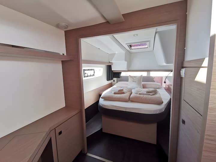 Catamaran Fountaine Pajot Isla 40 (2023) pour Charter - Rogoznica | #19421 - 13