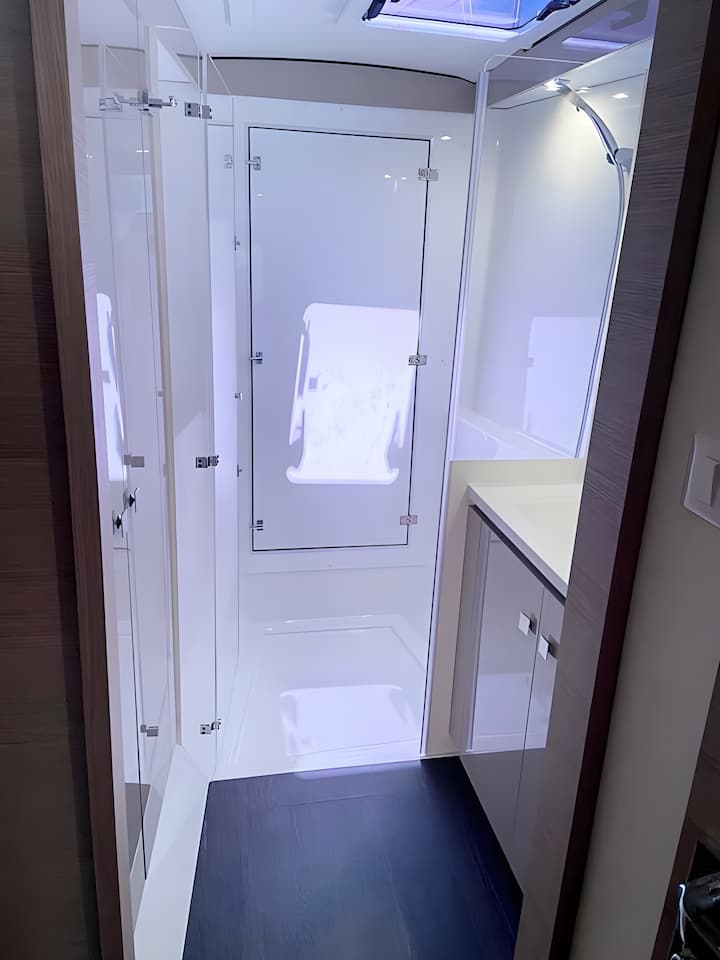 Catamaran Fountaine Pajot Isla 40 (2023) pour Charter - Rogoznica | #19421 - 17