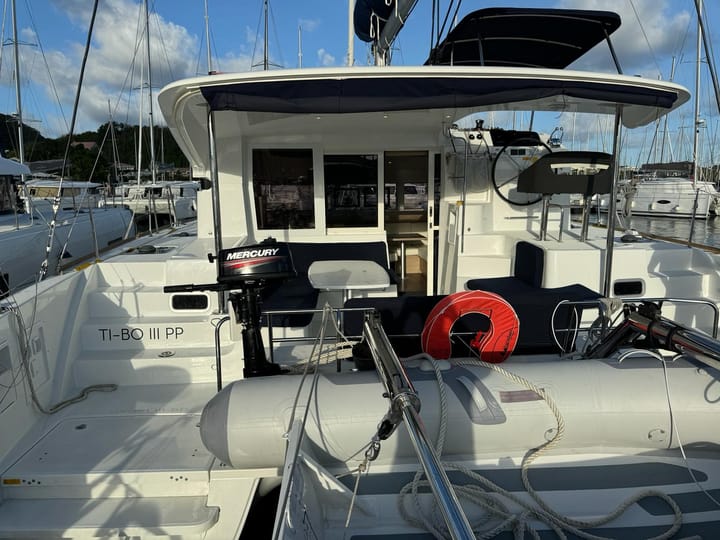  Catamaran Lagoon  40 voor Charter - Martinique | #19434 - 9