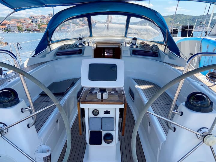 Sailboat Bavaria  Cruiser 50 (2005) for Charter - Rogoznica | #19435 - 3