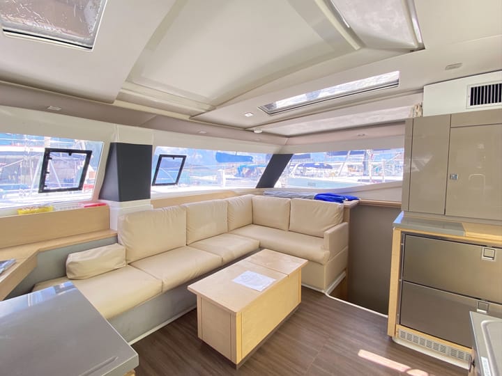 Catamaran Fountaine Pajot Helia 44 Evolution (2017) for Charter - Road Town | #19453 - 9
