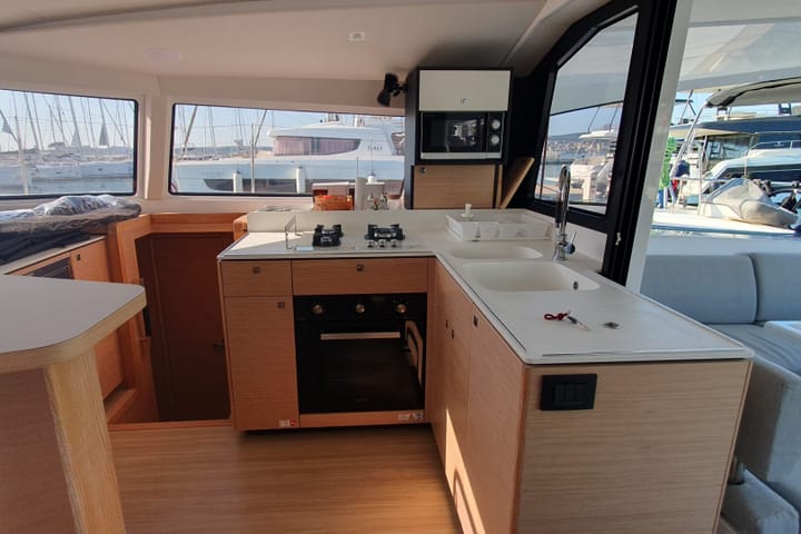  Catamaran Nautitech 44 Open (2024) voor Charter - Primosten | #19517 - 25