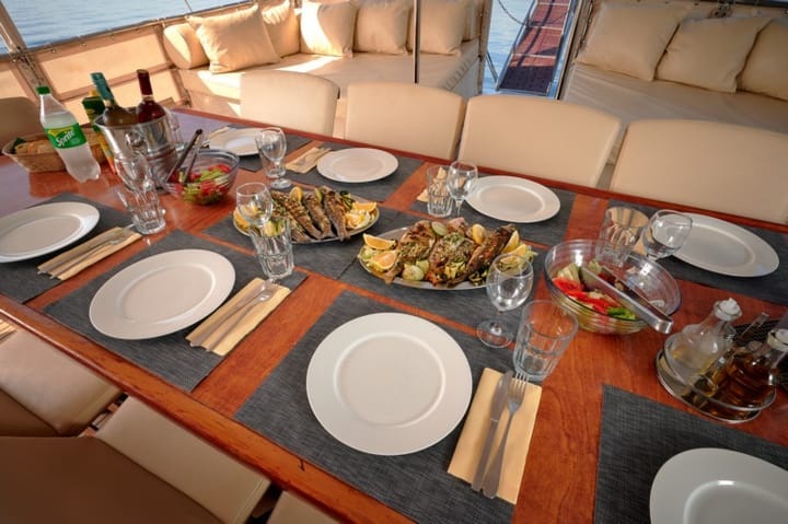 Fait sur mesure Gulet (2006) for Charter - Kaštel Gomilica | #19633 - 36