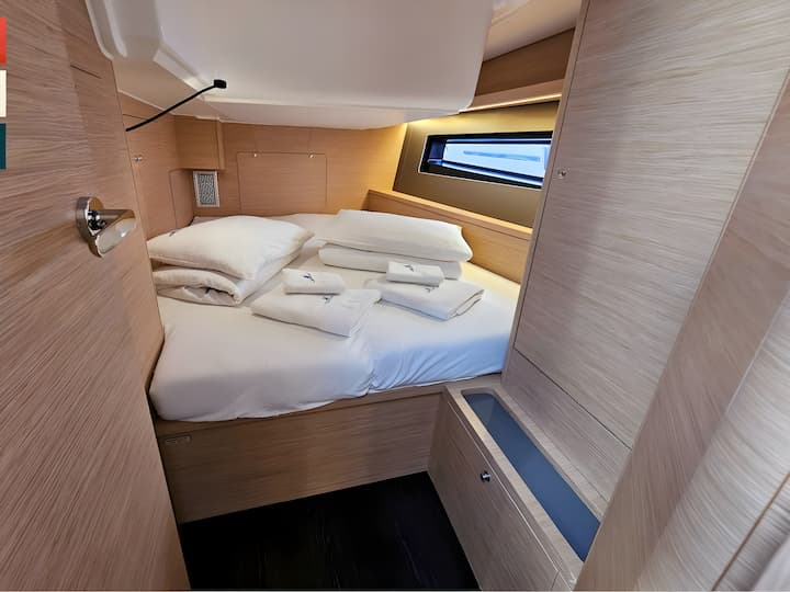 Sailboat Dufour 41 (2024) for Charter - Rogoznica | #19667 - 21