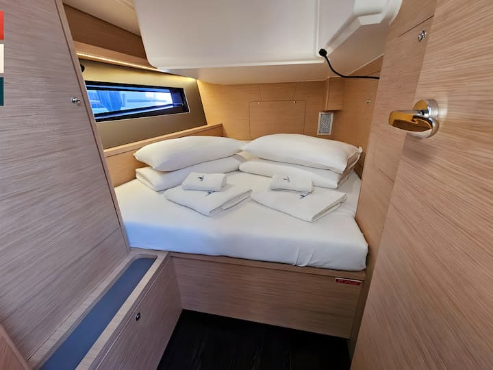 Sailboat Dufour 41 (2024) for Charter - Rogoznica | #19667 - 23
