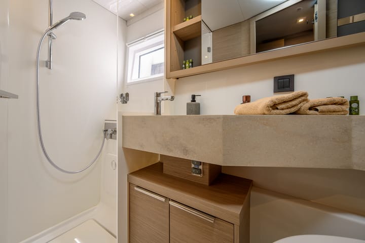  Catamarán Lagoon  46  (2024) para Charter - Trogir | #19711 - 28