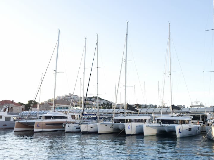 Motor Yacht Galeon 680 Fly (2023) for Charter - Dubrovnik | #19712 - 36