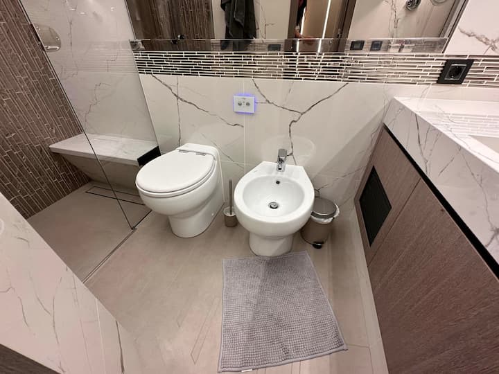 Motor Yacht Galeon 680 Fly (2023) for Charter - Dubrovnik | #19712 - 35