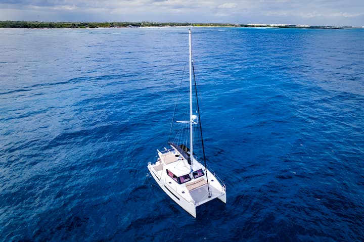 Catamaran Aventura 34 (2021) for Charter - Puerto Aventuras, Quintana Roo | #19731 - 4