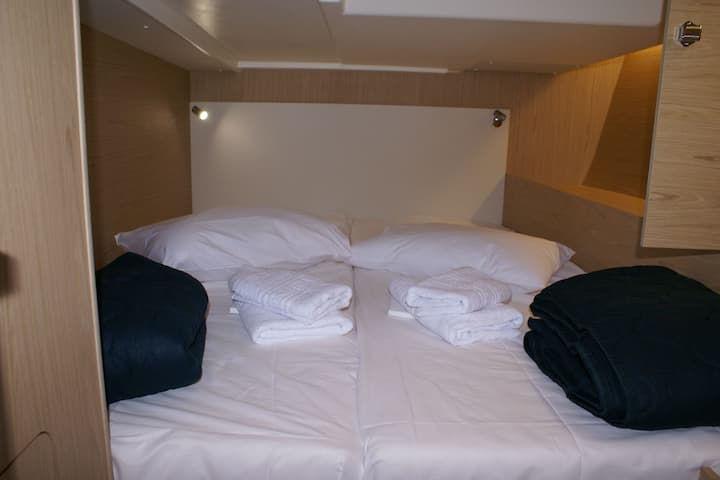  Barca a vela Beneteau Oceanis 51.1 (2018) per Noleggio, overcloccabile Gouvia | #19750 - 11