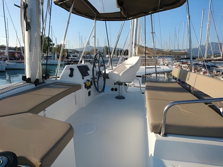 Catamaran Bali  4.3 (2018) for Charter - Lefkada | #19909 - 7