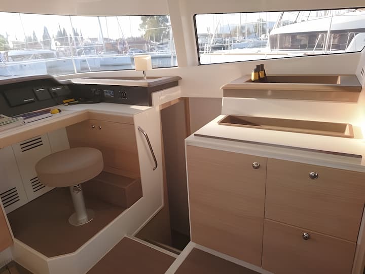 Catamaran Bali  4.3 (2018) for Charter - Lefkada | #19909 - 14