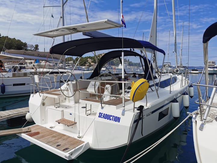  Zeilboot Bavaria  42 Cruiser (2021) voor Charter - Drage | #19918 - 12