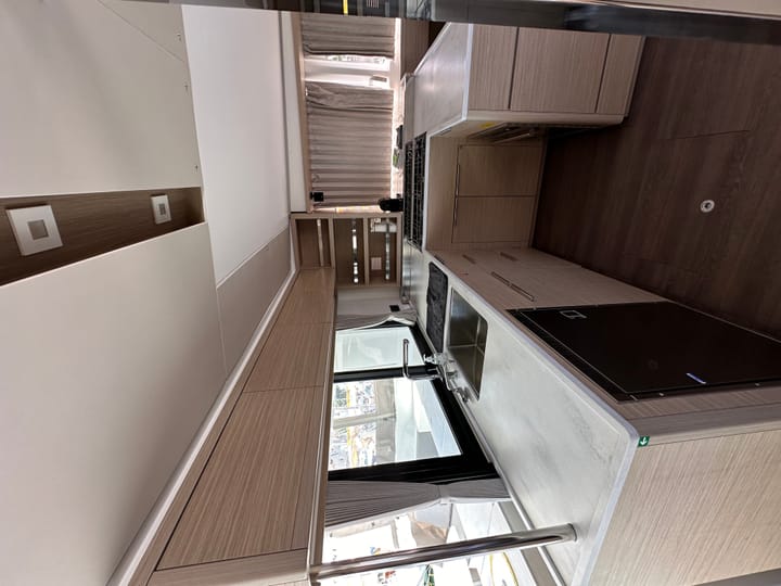  Catamaran Lagoon 46 Fly (2024) voor Charter - Trogir | #19919 - 14