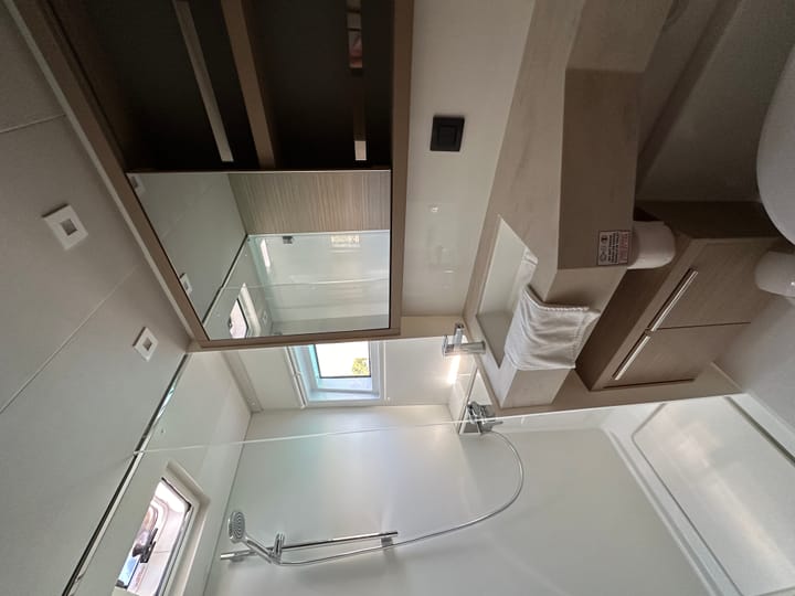  Catamaran Lagoon 46 Fly (2024) voor Charter - Trogir | #19919 - 3