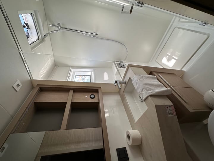  Catamaran Lagoon 46 Fly (2024) voor Charter - Trogir | #19919 - 11