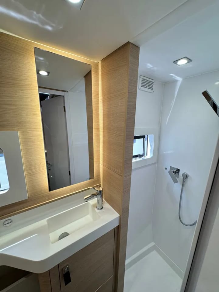 Fethiye 10.9 m Für Charter Katamaran — #19984 - 21