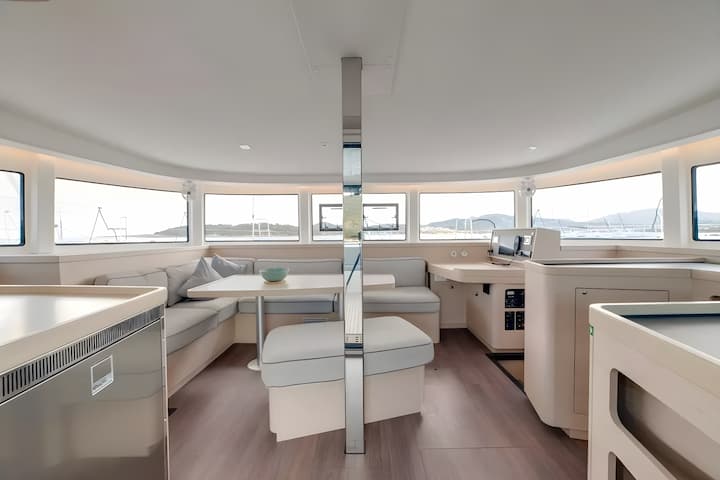 Catamaran Lagoon  42 (2024) for Charter - Portisco | #19987 - 23