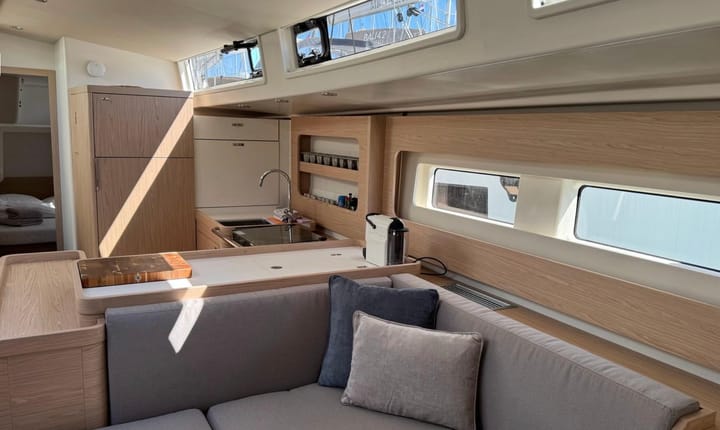  Barca a vela Beneteau Oceanis 54 (2024) per Noleggio, overcloccabile Seget Donji | #19999 - 7