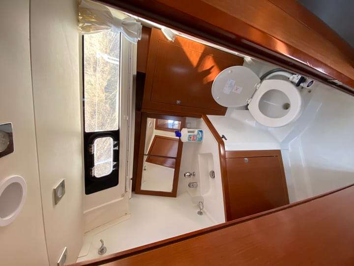 Beneteau Oceanis 45 Kiralık Yelkenli (2012) - La Spezia | #20022 - 7