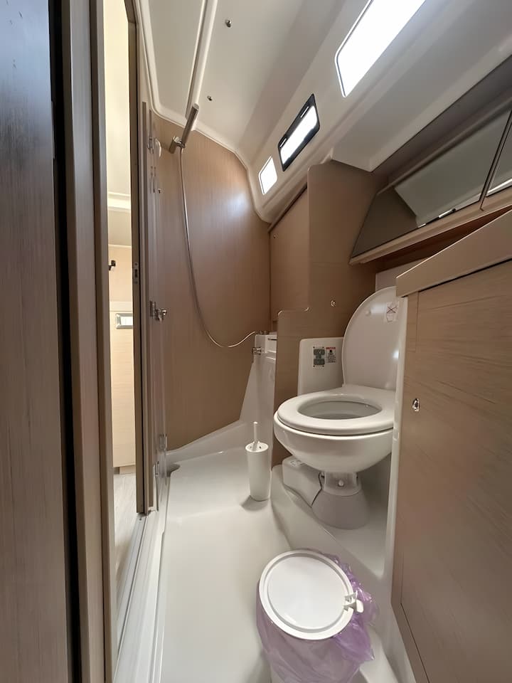 Sailboat Beneteau Oceanis 40.1 (2024) for Charter - Lefkada | #20041 - 12