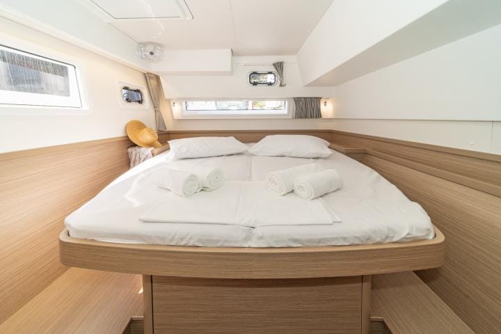 Skiathos 12.94 m Per noleggio Catamarano - #20155 - 9