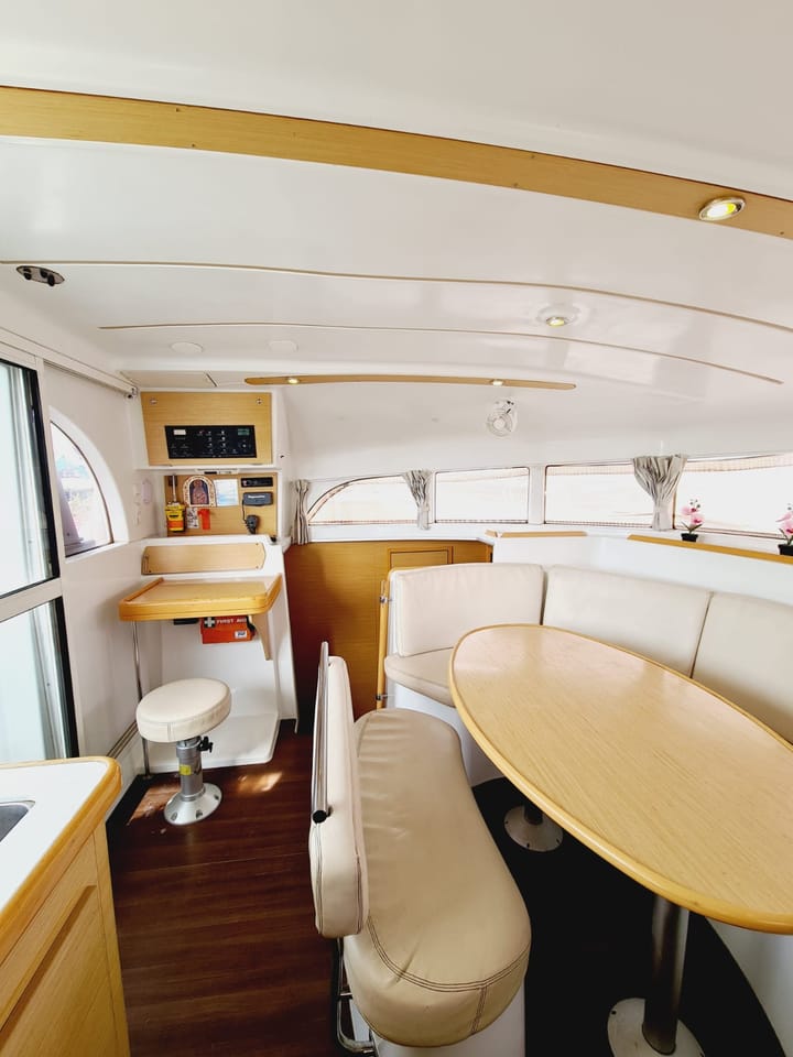 Catamaran Lagoon  380 S2 (2011) for Charter - Preveza | #20219 - 23