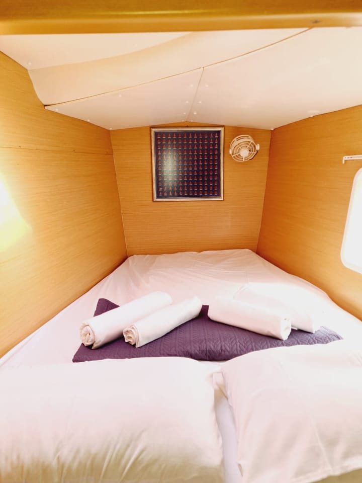 Catamaran Lagoon  380 S2 (2011) for Charter - Preveza | #20219 - 25
