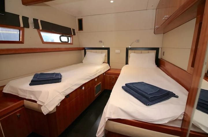Catamaran Fountaine Pajot Queensland 55 (2010) for Charter - Corfu | #20230 - 8