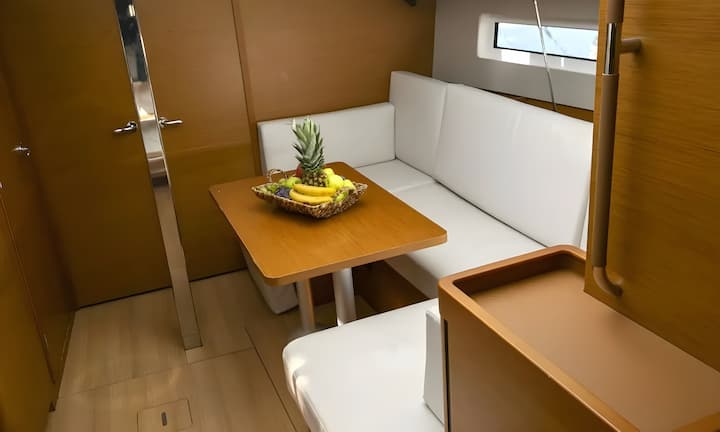 Sailboat Jeanneau Sun Odyssey 440 (2024) for Charter - Nea Peramos - Attica | #20233 - 12