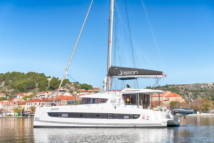 Skradin 12.85 m Voor Charter Catamaran - #20489 - 3