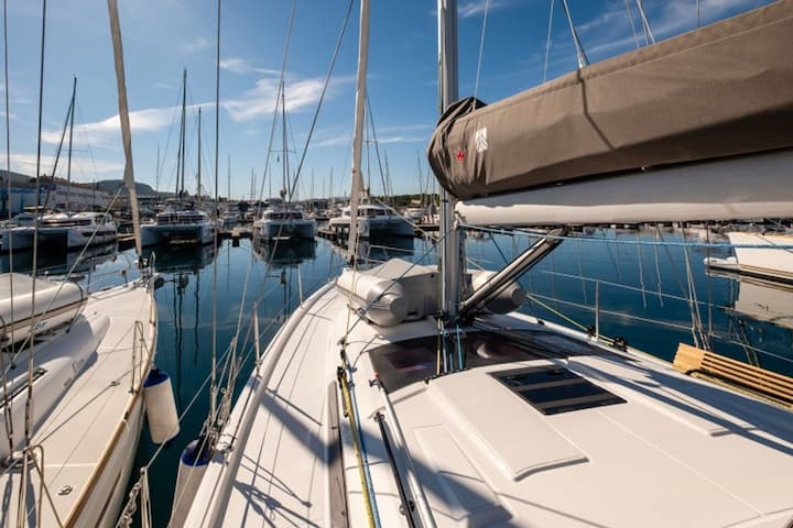  Velero Dufour  410 Grand Large (2024) para Charter - Sibenik | #20500 - 16