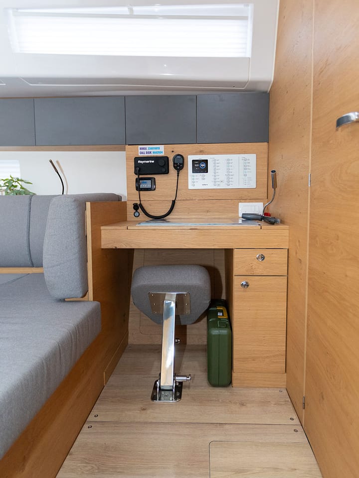  Barca a vela Elan  45 Impression (2024) per Noleggio, overcloccabile Primošten | #20524 - 10