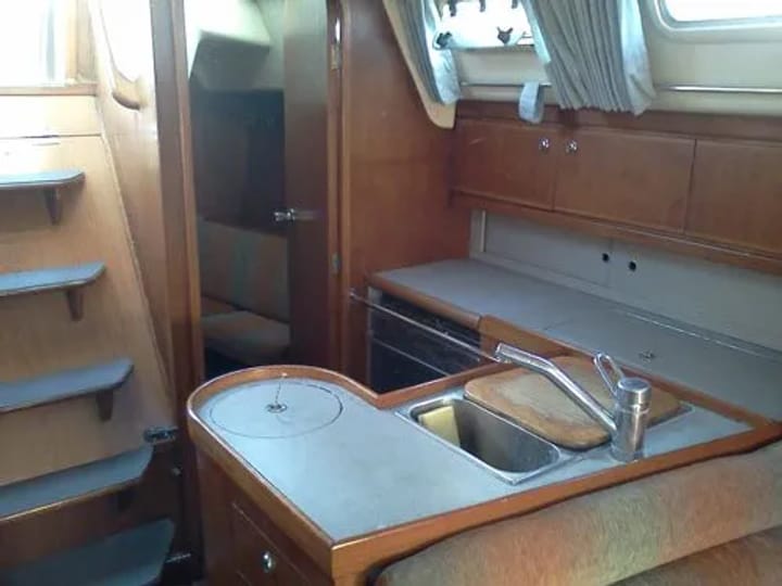 Sailboat Moody 336 ({{year}}) for Charter - Corfu | #20548 - 8