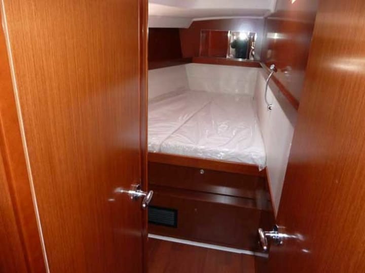  Velero Beneteau Oceanis 50 Family (2011) para Charter - Elefsina | #20558 - 6