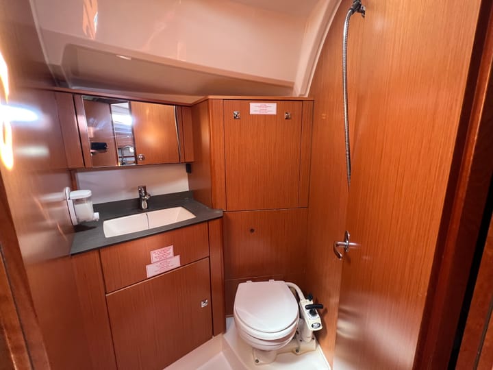 Voilier Bavaria  41 Cruiser (2015) pour Charter - Fethiye | #20587 - 9